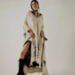 $500 NWT Free People x Anna Sui Limited Edition Yves Sweater Classic Knit Poncho